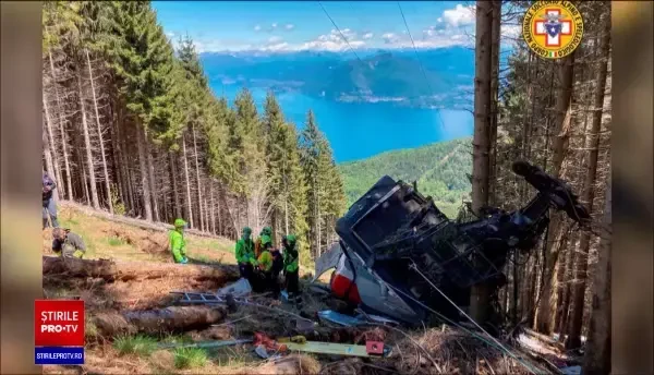 Un băiat israelian de 5 ani, singurul supravieţuitor din telecabina prăbușită în Italia. Și-a pierdut toată familia