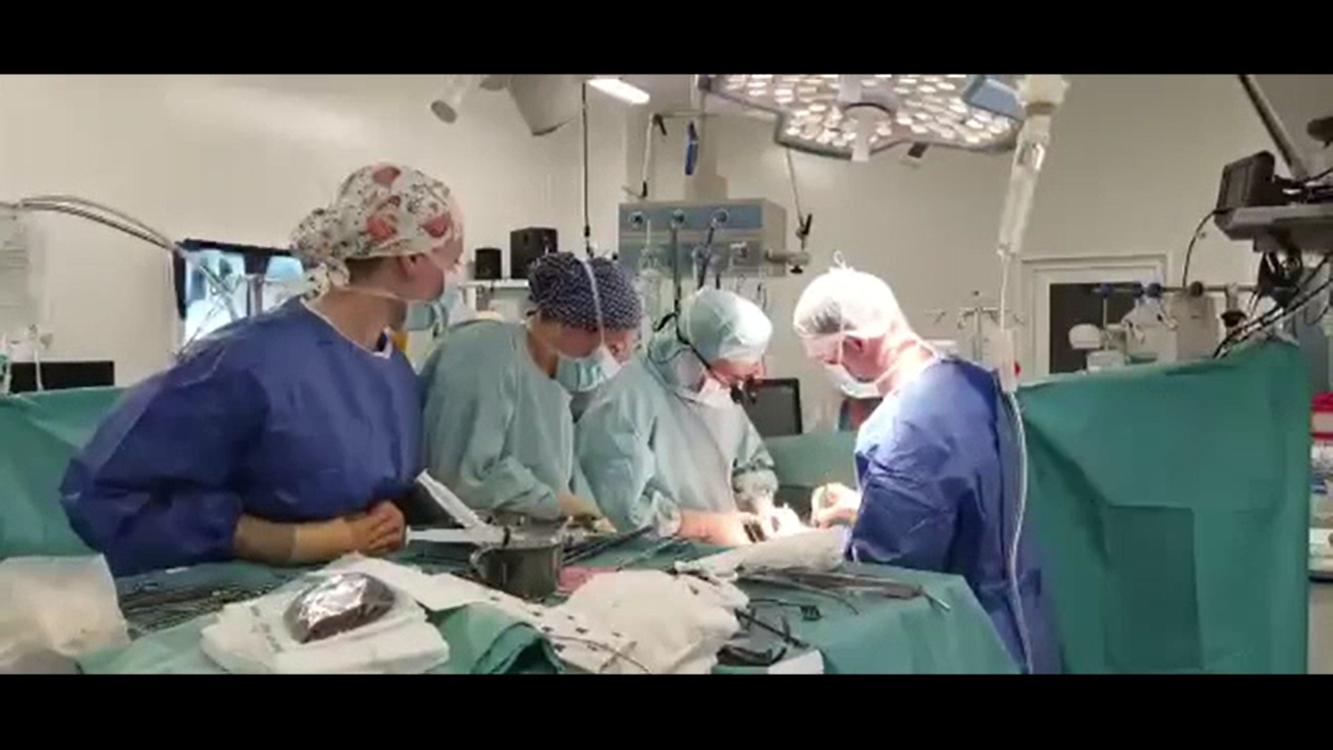 România abia a efectuat al doilea transplant de inimă din acest an, deși ar trebui să facă cel puțin 20 anual