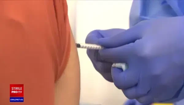 Continuă maratonul de vaccinare anti-COVID. De la 1 iunie pot primi serul și adolescenții cu vârste între 12 și 15 ani