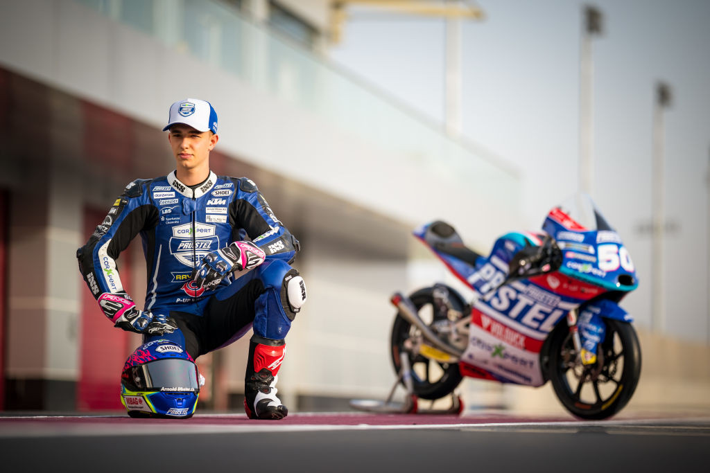 Pilotul Jason Dupasquier, în vârstă de 19 ani, a murit după ce a fost implicat într-un teribil accident în Moto3