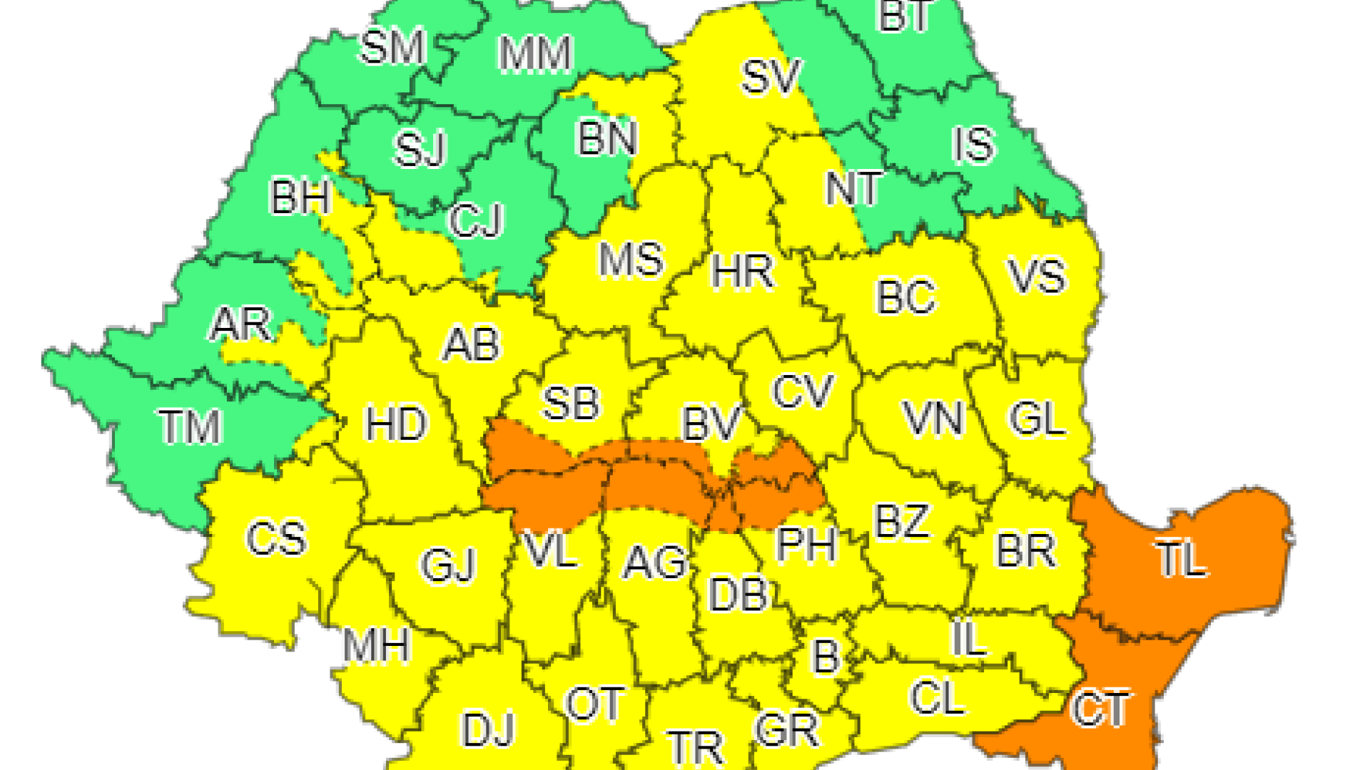 Ploi torențiale și vijelii în zeci de județe. Au fost emise noi avertizări meteo