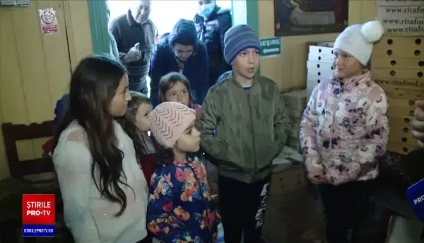 3% dintre copiii din satele sărace din România se culcă flămânzi în fiecare seară