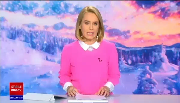 Ninsori și vânt puternic în prima zi de vară pe Platoul Bucegilor. Stratul de zăpadă a ajuns la 10 cm