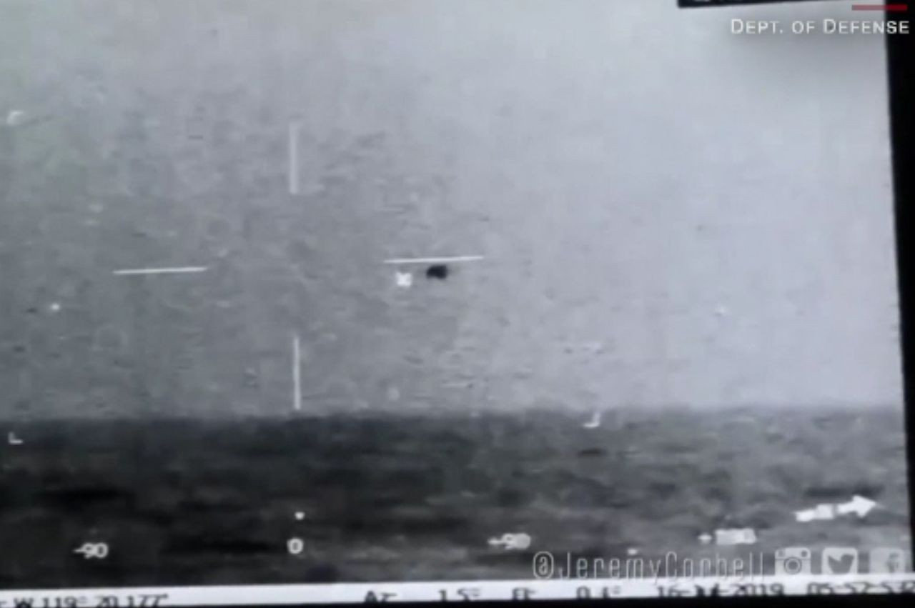 Raportul serviciilor secrete americane privind OZN-urile alimentează speculațiile: extratereștri sau tehnologii experimentale