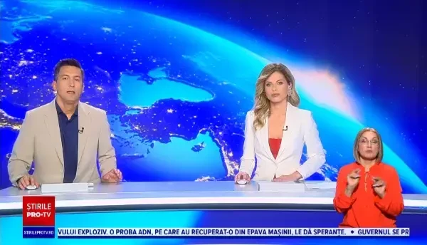 Un bărbat de 30 de ani care zbura cu parapanta s-a prăbușit pe un câmp din Arad