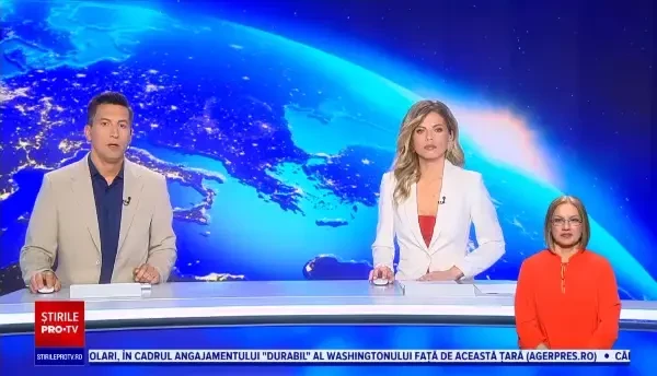 Un TIR care transporta fier vechi s-a răsturnat pe DN64. În ce stare este șoferul