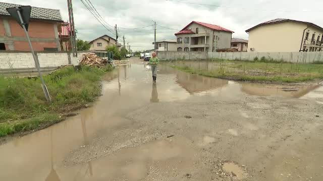 Orașul cu 60.000 de locuitori, la 10 km de București, care devine mlaștină la fiecare ploaie serioasă