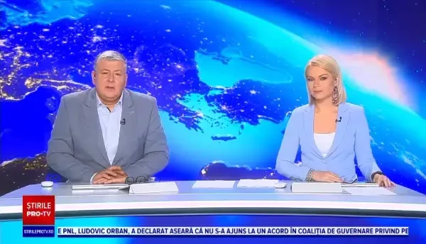 Operațiune inedită. Salvamontiști au apelat la ajutorul unui elicopter pentru a moderniza Cetatea Poenari