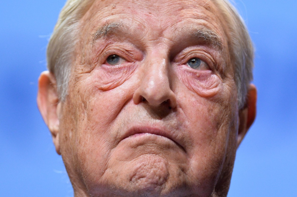 Miliardarul George Soros avertizează: China s-ar putea confrunta cu o criză economică