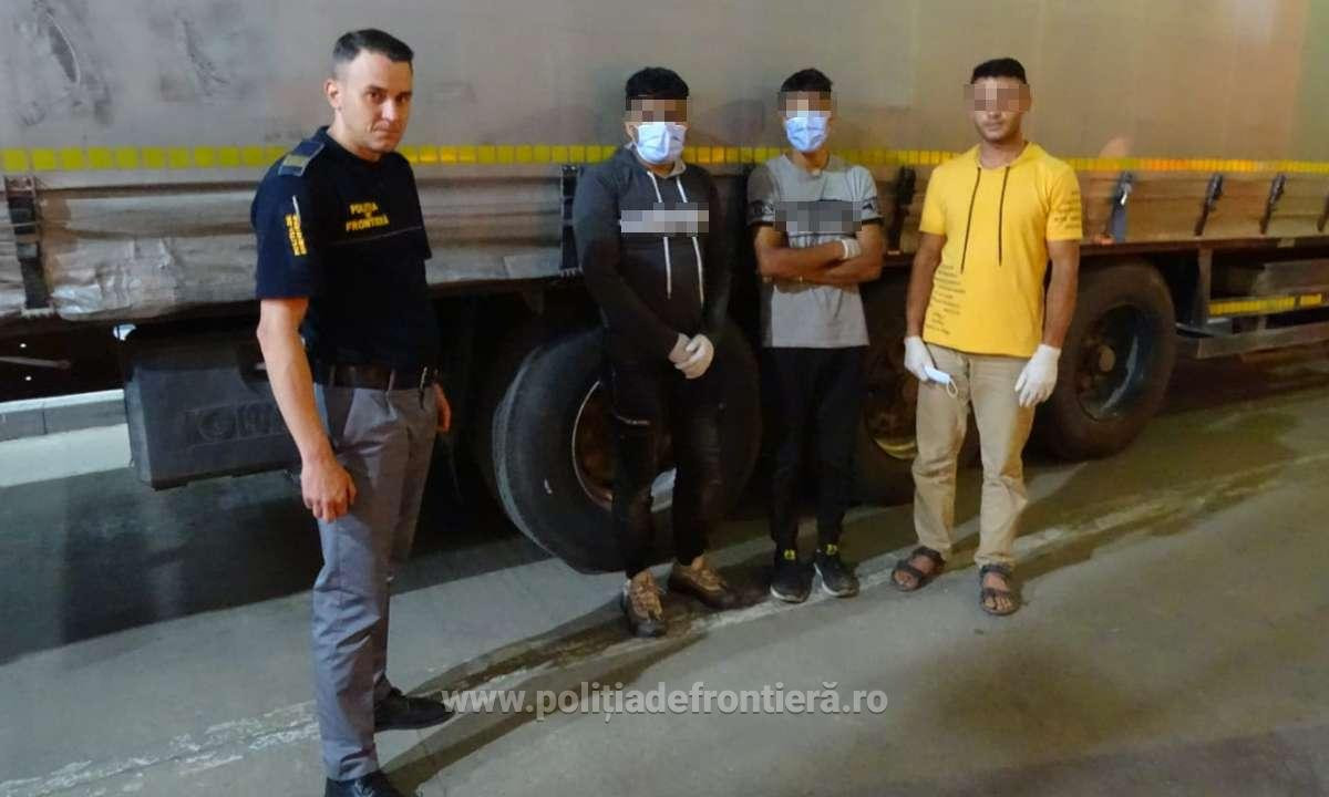 Cum au fost prinși trei tineri afgani care voiau să intre în România