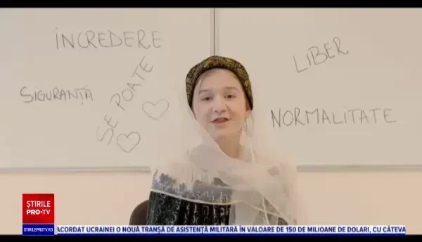 Copii de grădiniţă, elevi, profesori şi medici din Argeş au filmat un videoclip al imnului de vaccinare