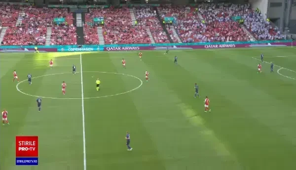 Momente de groază în partida Danemarca - Finlanda. Christian Eriksen s-a prăbuşit pe teren şi şi-a pierdut cunoştinţa