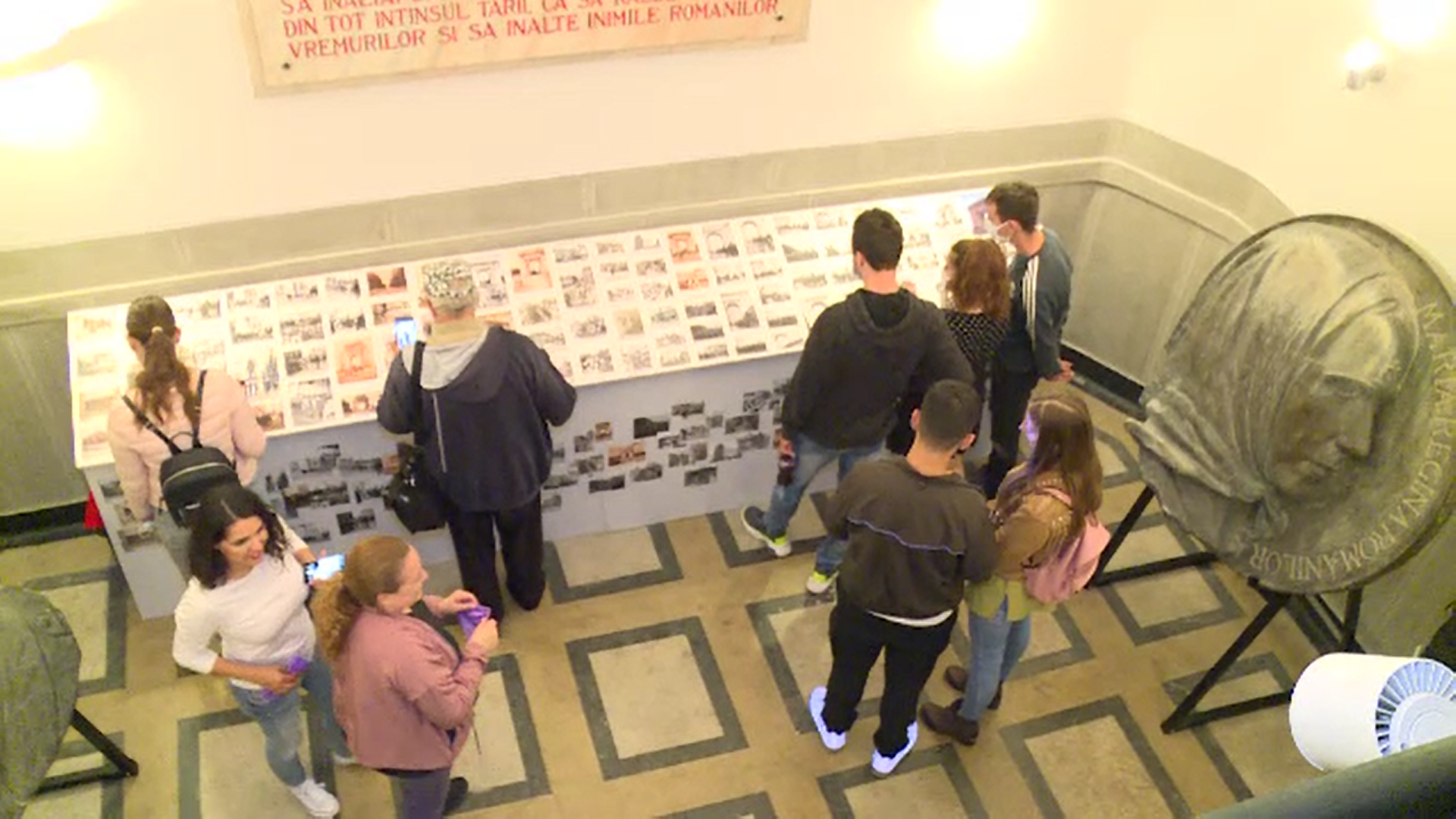 Noaptea muzeelor 2021. Românii au trecut în număr mare pragul instituțiilor de cultură deschise până târziu