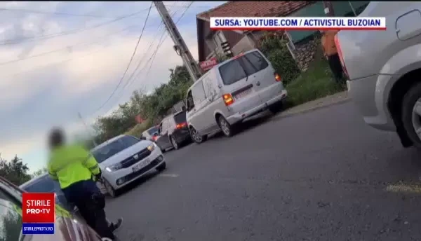 Activist din Buzău, bătut de față cu 2 polițiști: ”Mor cu poliția, nu se poate așa ceva”