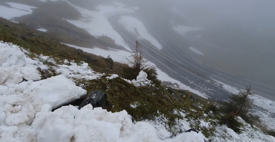 zăpadă Transfăgărășan strat