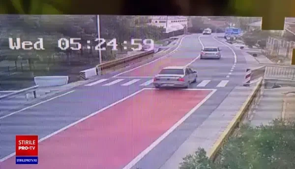 Accident filmat în Dolj. Un copil de 4 ani a murit după ce șoferul a intrat într-un cap de pod