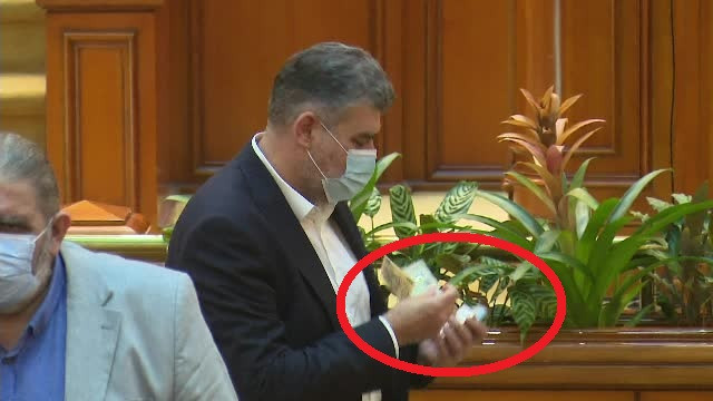 VIDEO. Președintele PSD Marcel Ciolacu era să rămână, din nou, fără banii din sacou