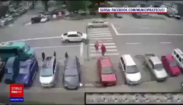 Doi soți au fost loviți din plin pe o trecere de pietoni din Tecuci
