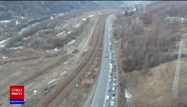 Variantele alternative pentru Valea Prahovei sunt aproape de începerea lucrărilor. Promisiuni pentru eliminarea aglomerației