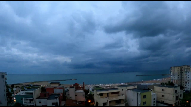 România, sub influența unui ciclon de la Marea Neagră. În Bulgaria a provocat inundații severe