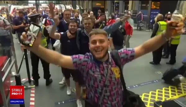 Varianta „Delta” a coronavirusului a devenit dominantă în Anglia, în timp ce mii de fani scoțieni iau Londra cu asalt