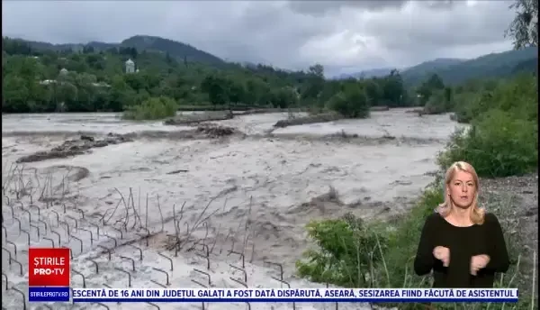 Ploile abundente au făcut prăpăd în țară. 49 de localități din 18 județe, grav afectate