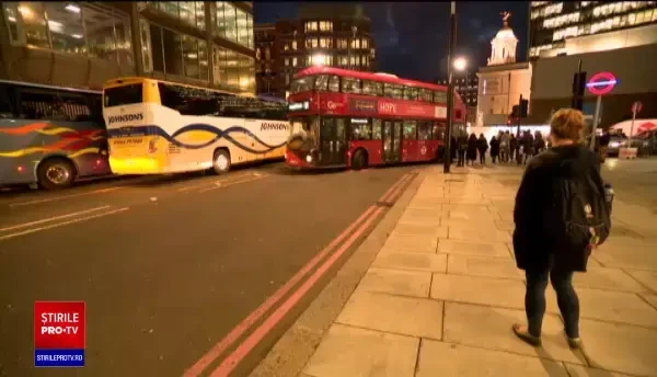 Infuzie uriașă de bani, în România. Cât au trimis în țară românii plecați la muncă în străinătate