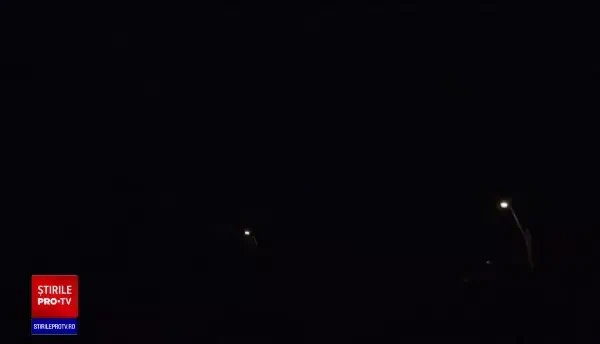 De ce este periculos să faci duș când fulgeră și cum îți poate salva viața regula celor 30 de secunde