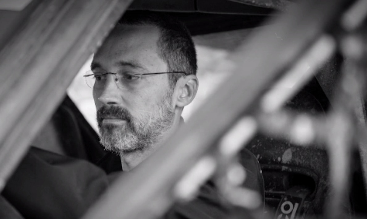 A fost înmormântat Adrian Cernea, campionul național de off-road, care a murit luat de șuvoaie