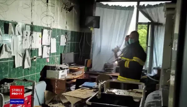 Incendiu violent la Spitalul de Copii „Sfânta Maria” din Iași: ”Dacă era noaptea, nu mai scăpa nimeni”
