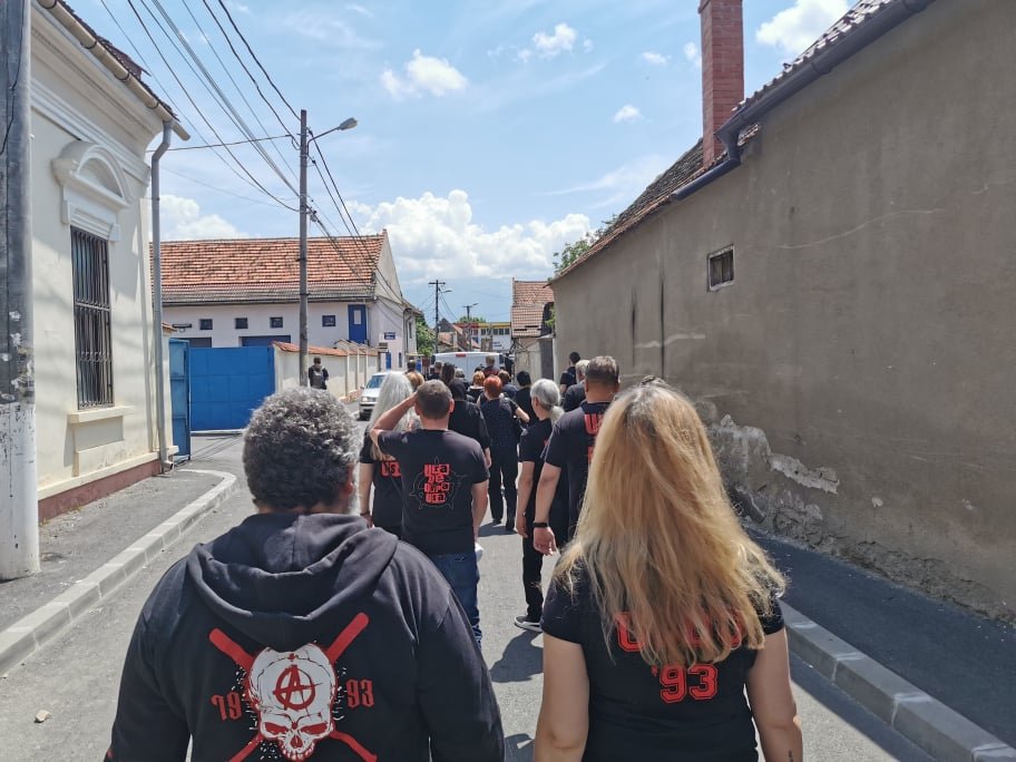 Costi, Ura de Dupa Usa