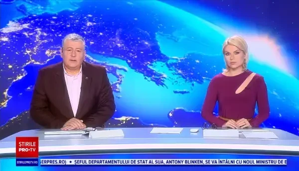 Robotul care face manichiura, pentru zece dolari. Are inteligență artificială