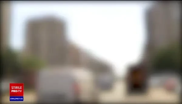 Incident grav în București. O șină s-a desprins, a trecut prin podeaua unui tramvai și a rănit un bărbat