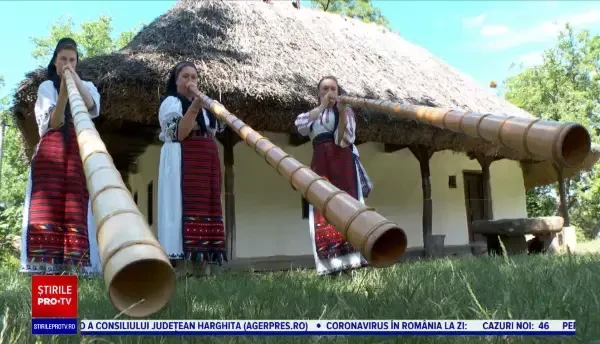 Meșterii populari și-au arătat iscusința la un târg din Cluj. De ce au fost impresionați turiștii străini