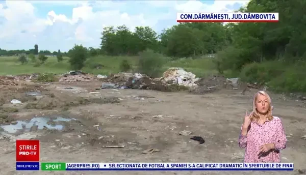 Malul unui pârâu din județul Dâmbovița a fost ”consolidat” cu deșeuri
