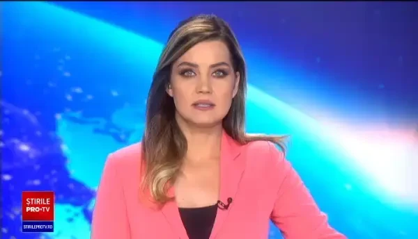 Șofer rămas fără permis după o depășire riscantă, filmată de o cameră de bord