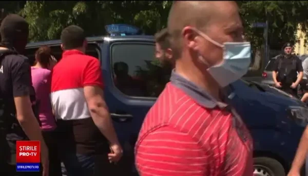 Operațiune de amploare în vestul țării. 167 de percheziții într-un dosar de contrabandă cu țigări