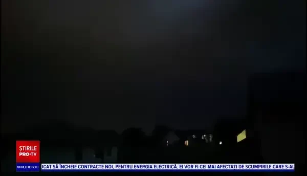 Cod roşu în Neamţ. Gospodării și drumuri au fost inundate. Mai multe persoane, evacuate