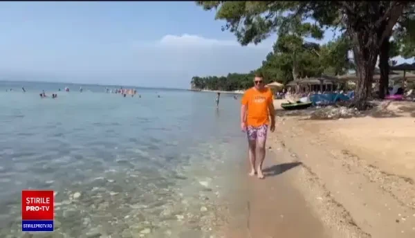 Grecia nu testează Covid-19 toți turiștii care intră în țară. MAE anunță „o regretabilă eroare de traducere”