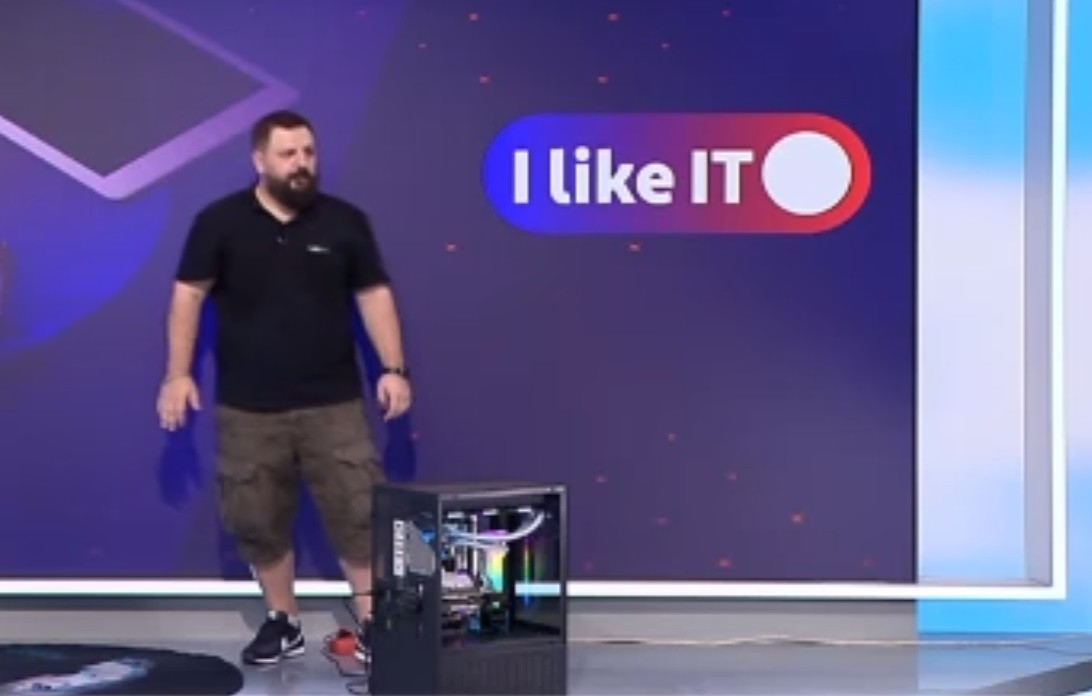 iLikeIT. Cum arată unul dintre cele mai performante computere din România