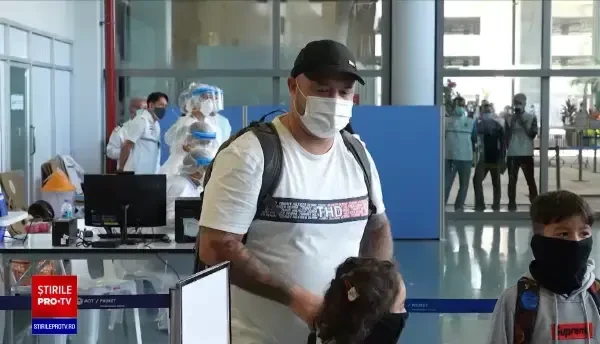 Cea mai populară insulă a Thailandei s-a redeschis pentru turişti