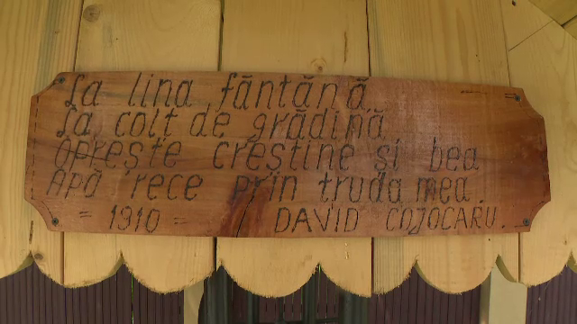 La Polovragi, cele 100 de fântâni din comună vor avea istoria scrisă, în versuri, pe tăblițe din lemn