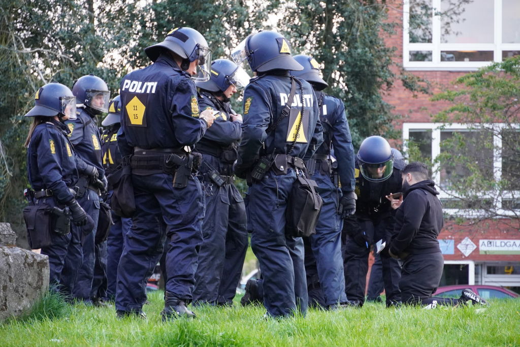 Un bărbat a fost ucis şi un altul rănit într-un incident armat la Copenhaga