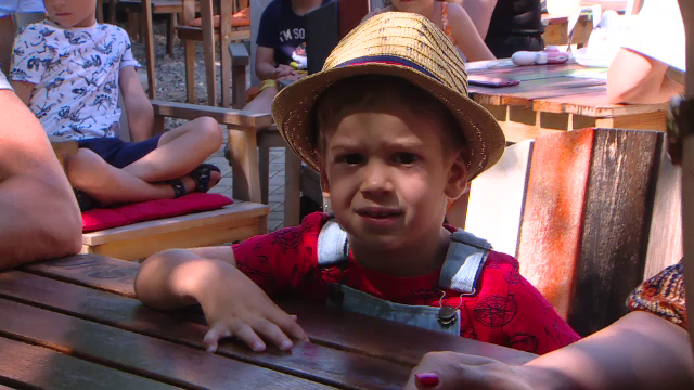 Cum se distrează părinții și copiii din marile orașe. Activități pentru cei mici, în centrul Bucureștiului