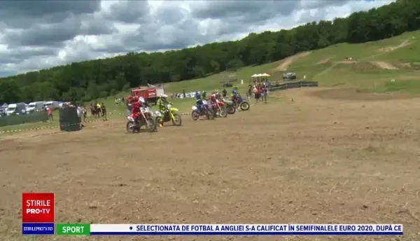 Campionatul de motocros are loc la Moreni. Ce dificultăți au concurenții