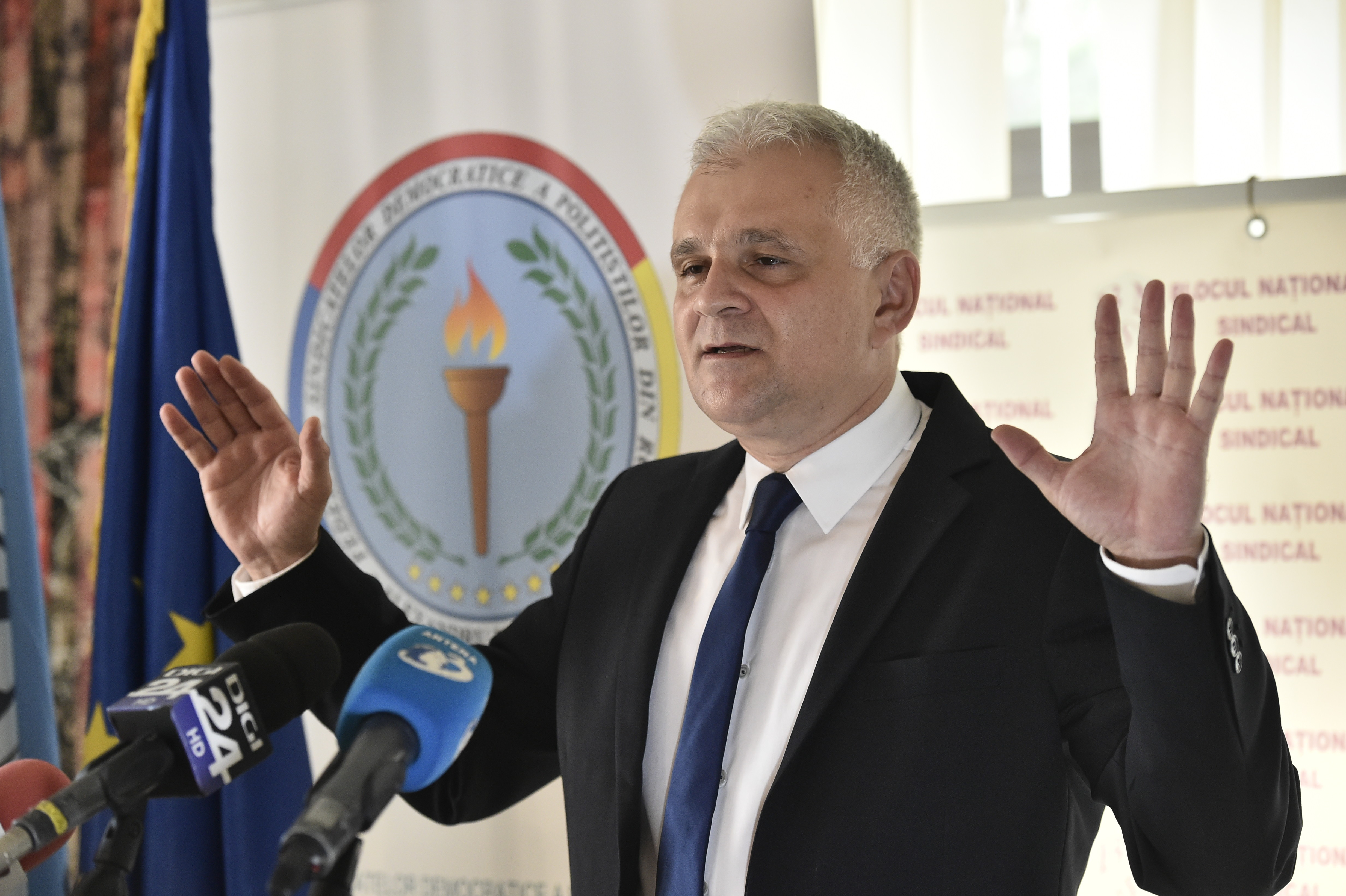 Fost purtător de cuvânt al Poliției Capitalei, amendat cu 6000 de lei: ”Rușine, Christian Ciocan”. Reacția MAI