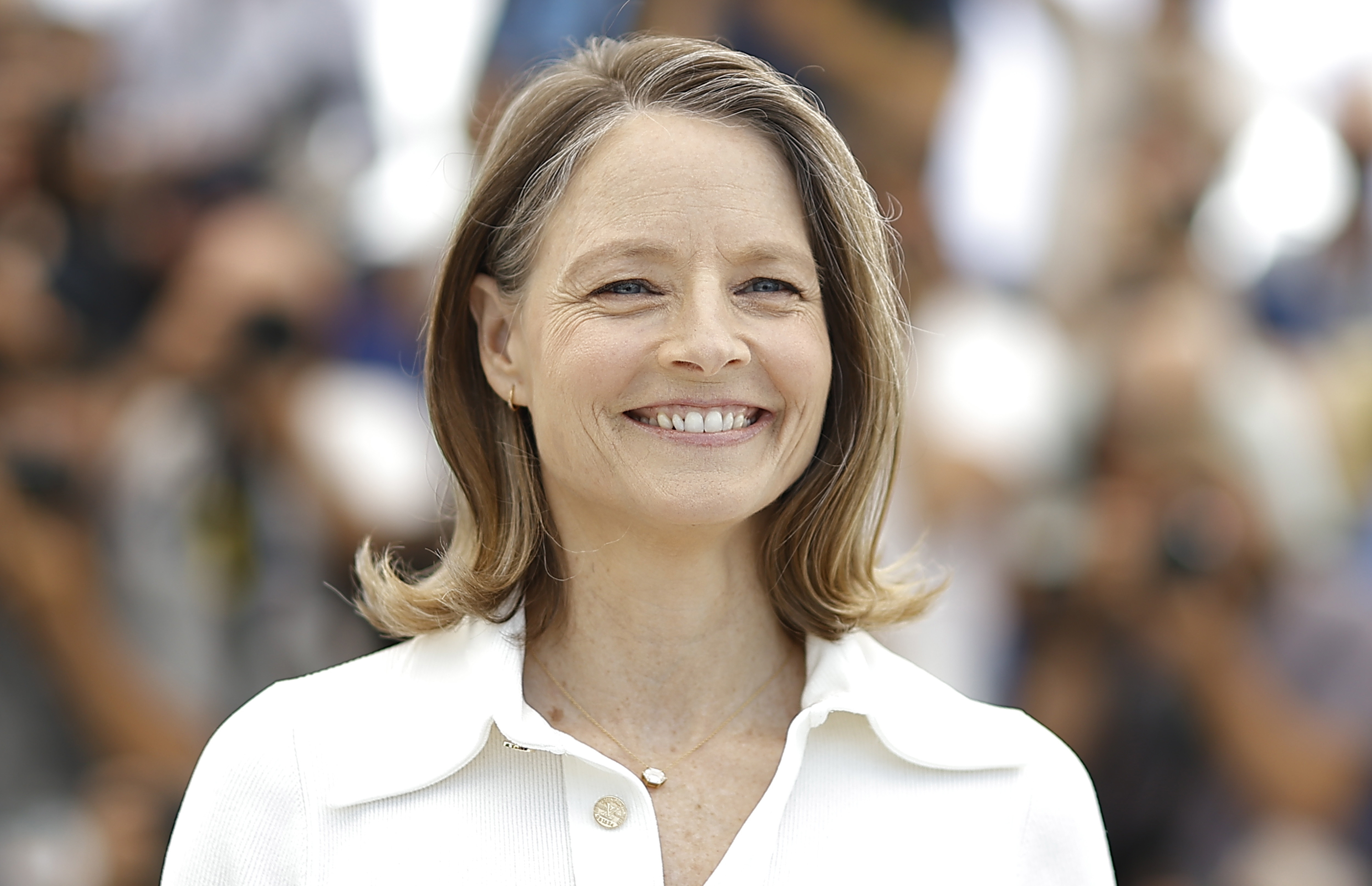 După o pauză de peste 2 ani, la Cannes s-a întins covorul roșu. Jodie Foster, trofeu onorific