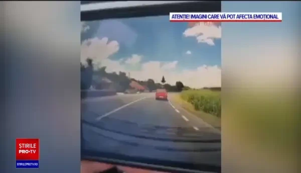 Cine este șoferul Loganului distrus de un camion în Cluj. Soția și fiica lor sunt în stare critică