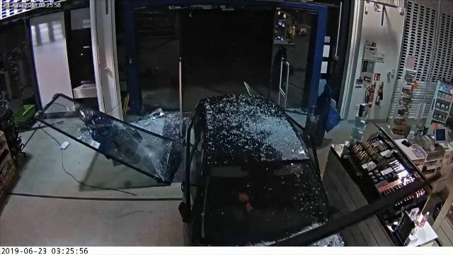 Filmul unui jaf spectaculos, făcut public după doi ani, în Marea Britanie