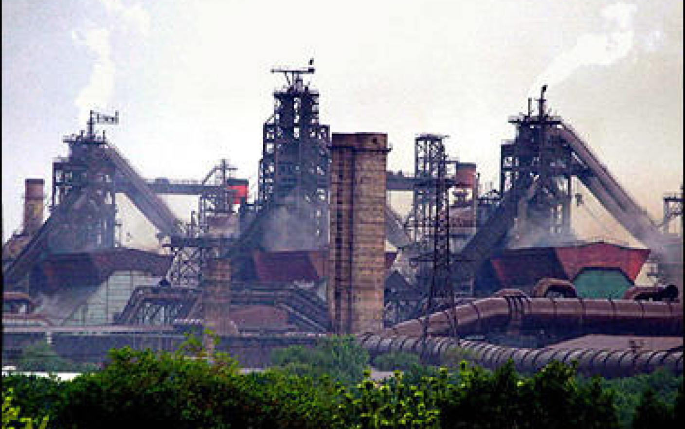 Statul român scoate la licitaţie participaţia sa la combinatul ucrainean Krivoi Rog